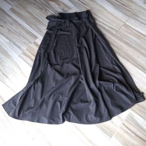 EUC XXL Black Flowy Skirt